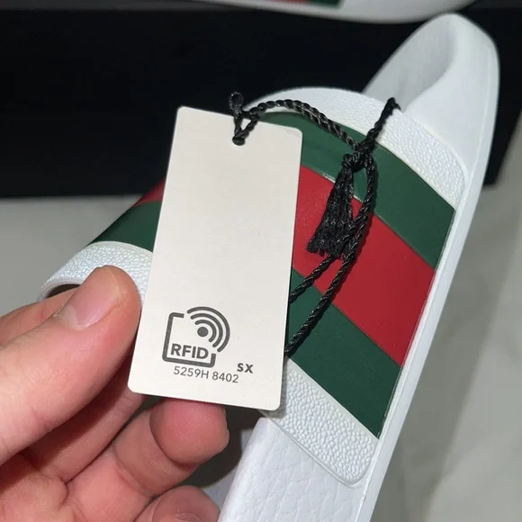 ‼️$400 NEW GUUCI MENS SLIDES‼️ - Picture 6 of 9